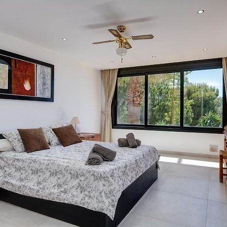 La Escala - 6 Bedroom Villa With Pool 米哈斯 外观 照片